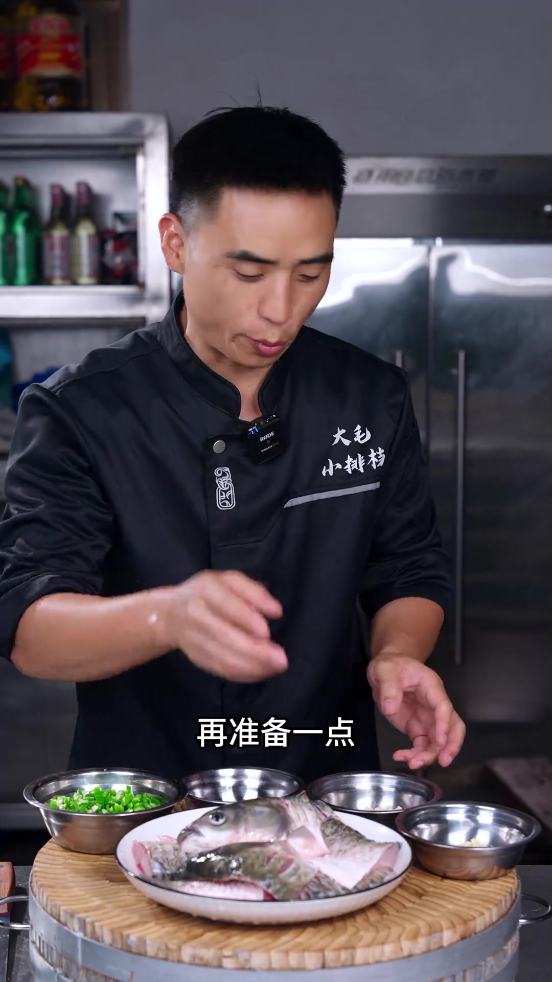 湖南人超爱青椒焖草鱼,鱼肉鲜嫩汤汁黏嘴