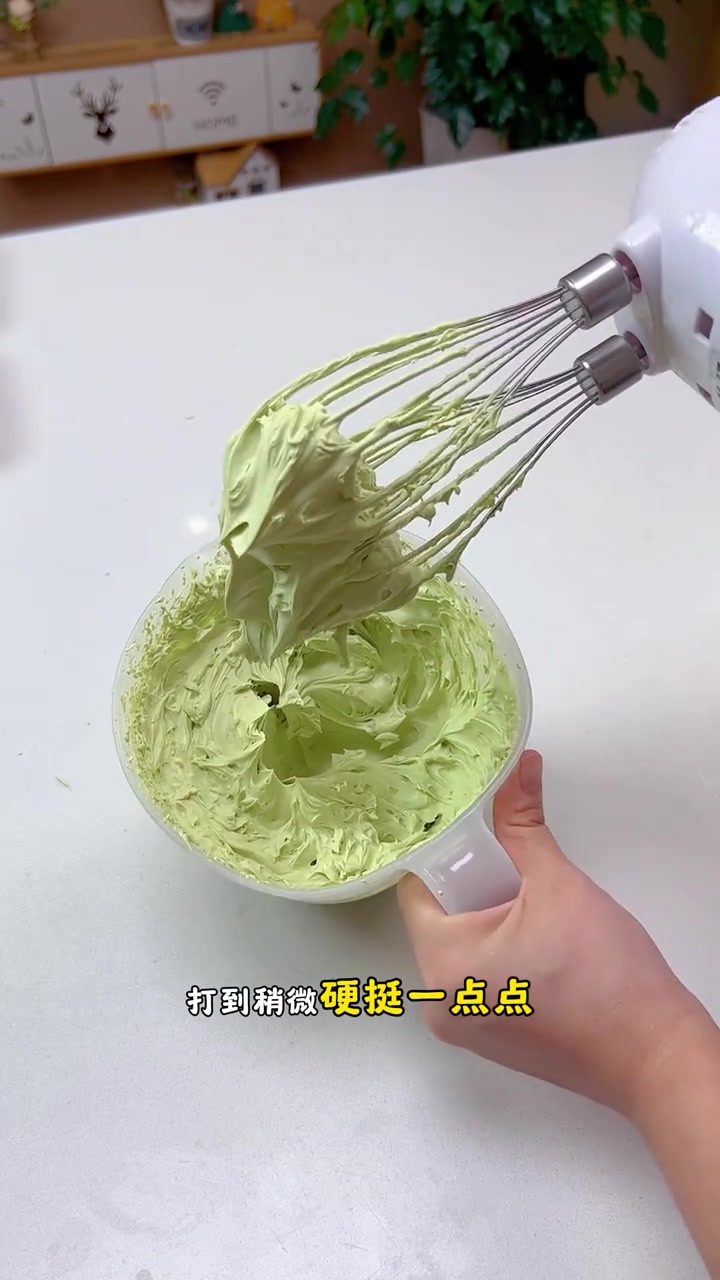 糯米蛋糕配上开心果酱～绝了
