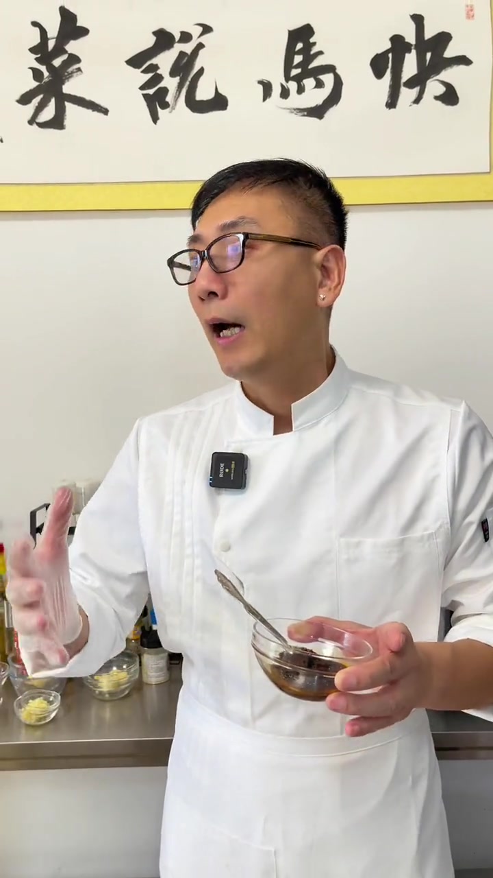 私房菜“沙茶牛肉煲”，酱香浓郁，肉滑汁鲜