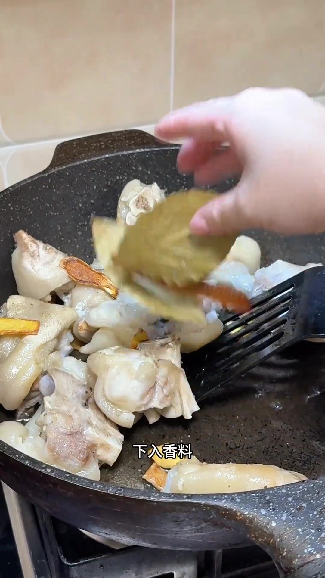 冬天吃红烧猪蹄超幸福，教程来啦