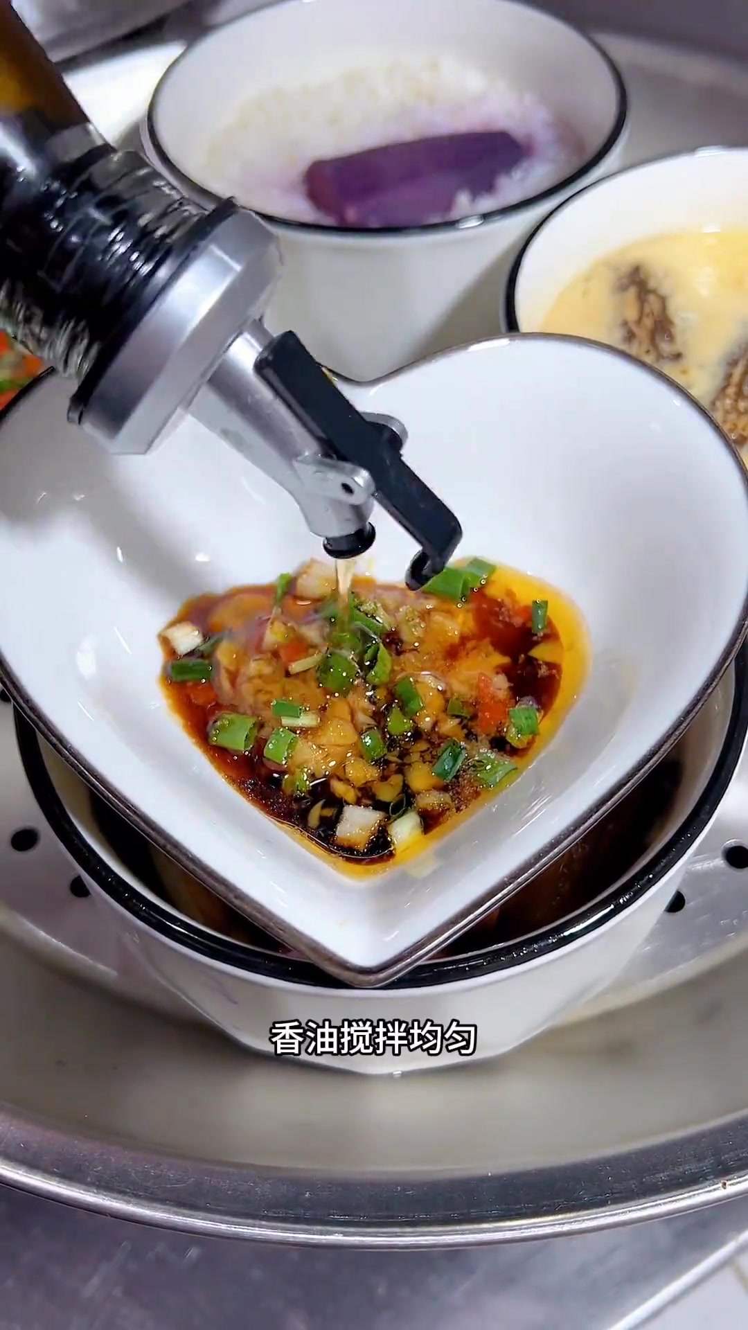 20分钟搞定2菜1汤1饭，蒸饭菜太香了