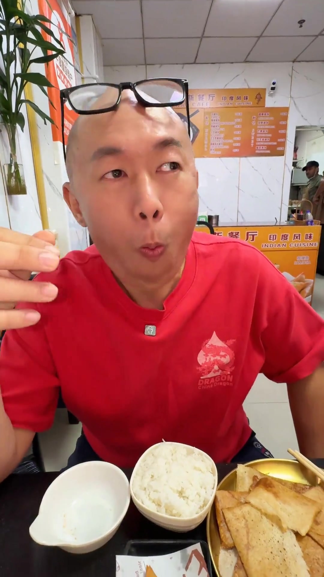 网友推荐深圳超火印度菜，干净又卫生