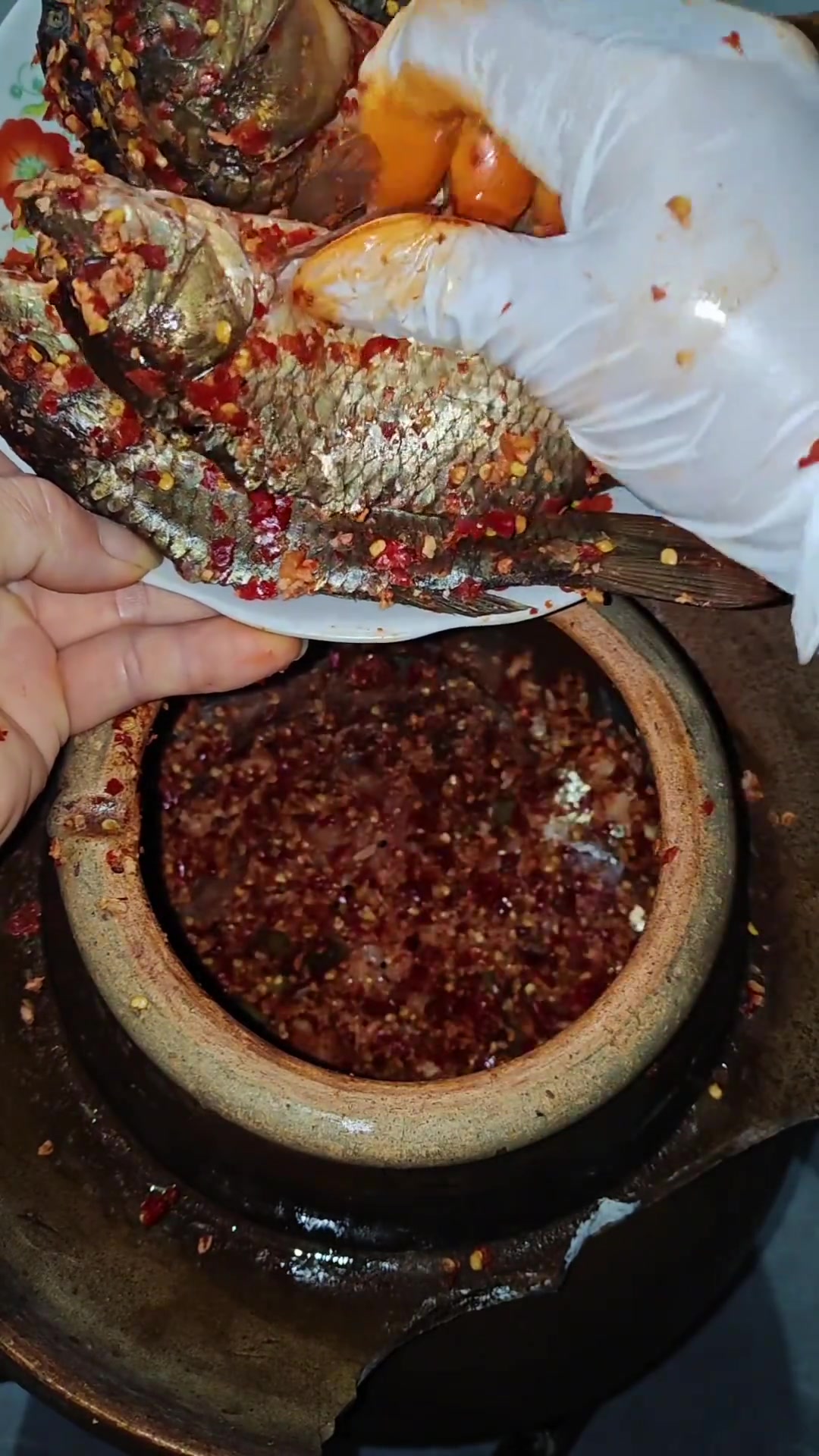 贵州榕江稻花腌鱼,藏着妈妈味道与牵挂