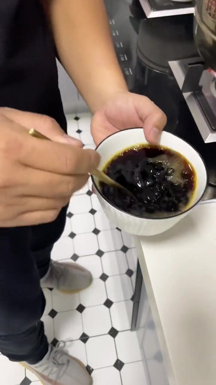 假的蒲烧鳗鱼你吃过吗？成本低，做法简单，没有孩子能拒绝！