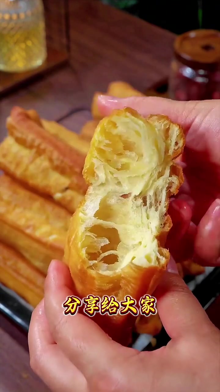 告诉大家一个秘密，煮海带的时候，放点白醋，会让海带变得更软烂