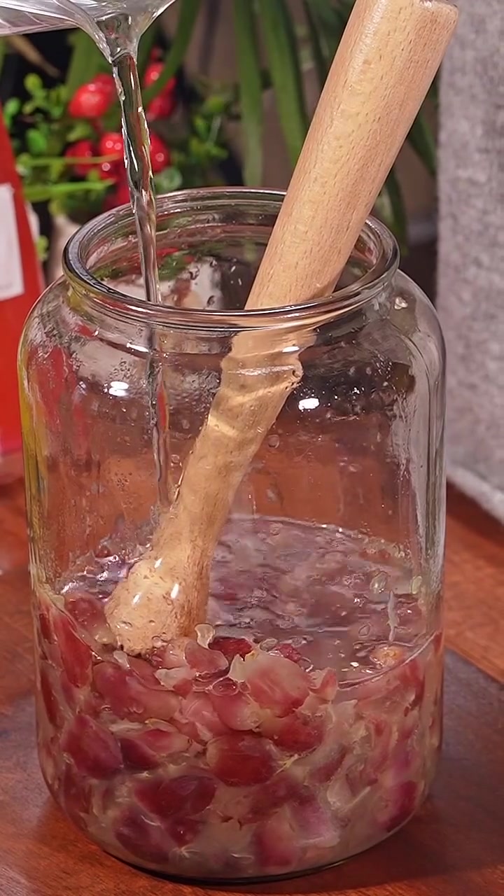 自己在家做葡萄酒，只要你学会我这个方法