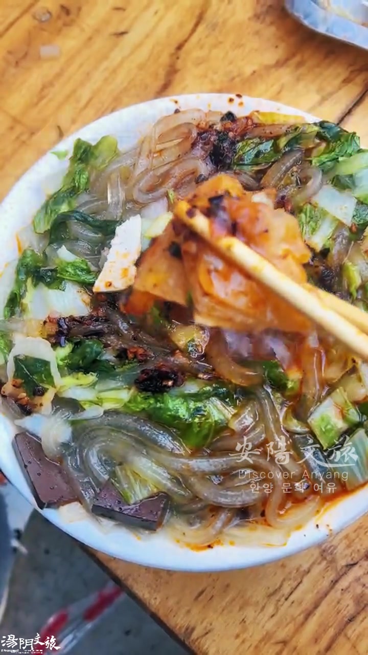 立冬 回忆回家的味道 今日立冬 河南立冬少不了火锅 立冬就要下馆子吃饺子 想家了就吃顿饺子