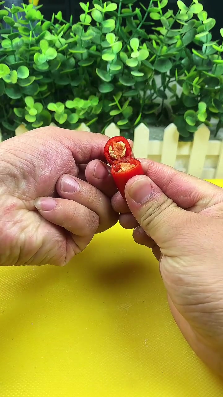 曾经的情侣头像早换了新的