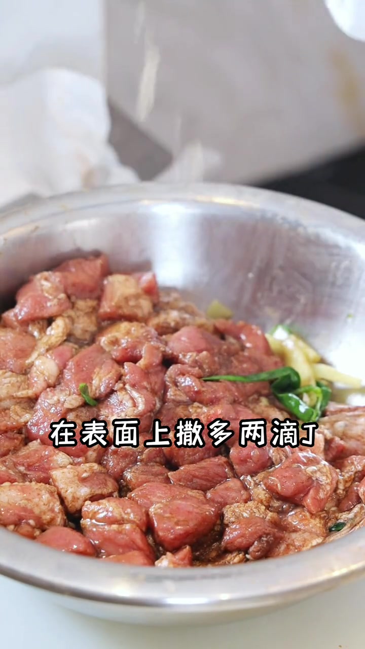 九月重阳，安排一道均安蒸猪！皮爽肉嫩，肥而不腻！