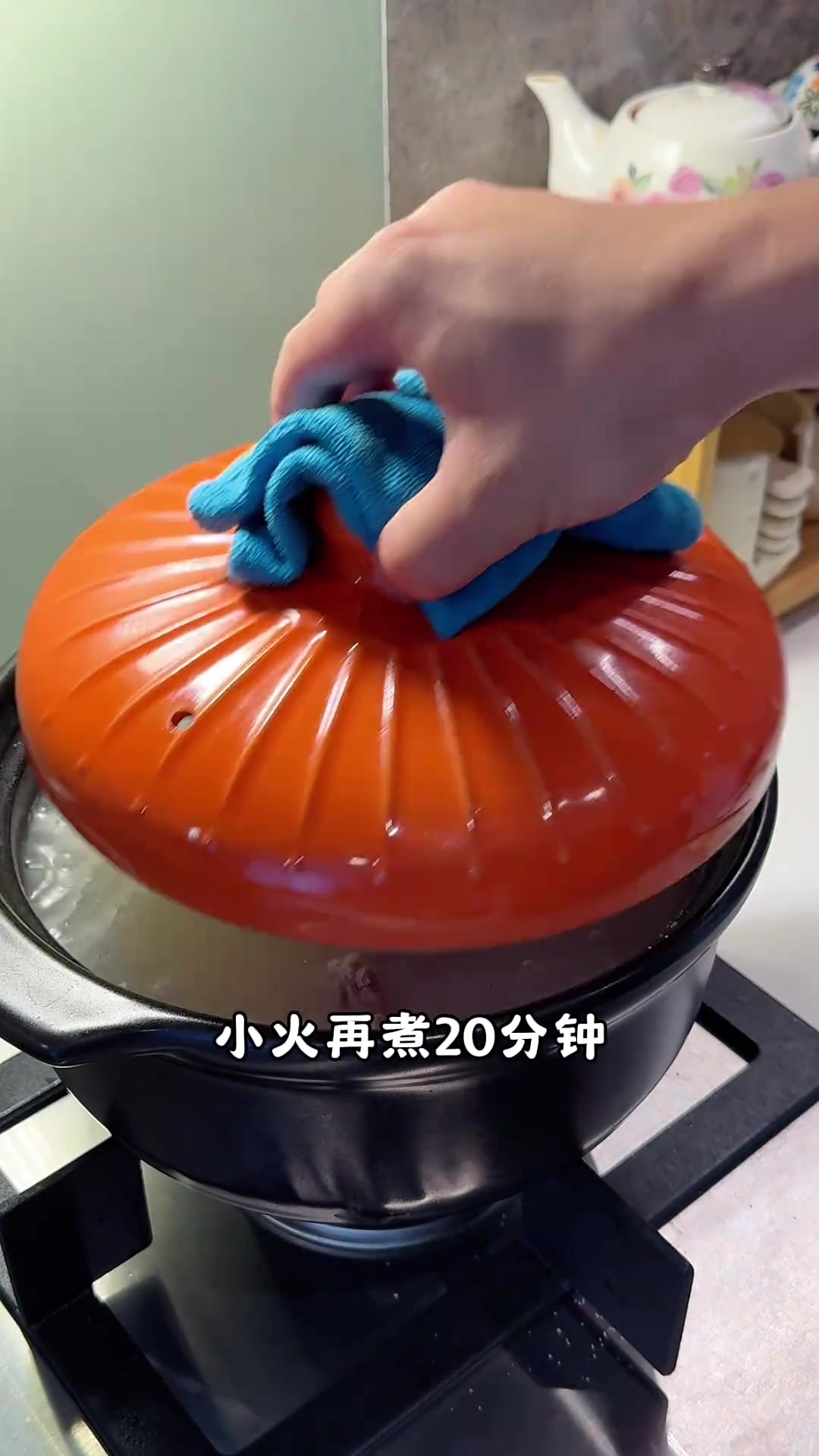 用简单食材做山药薏米排骨汤,营养美味带给爸妈!