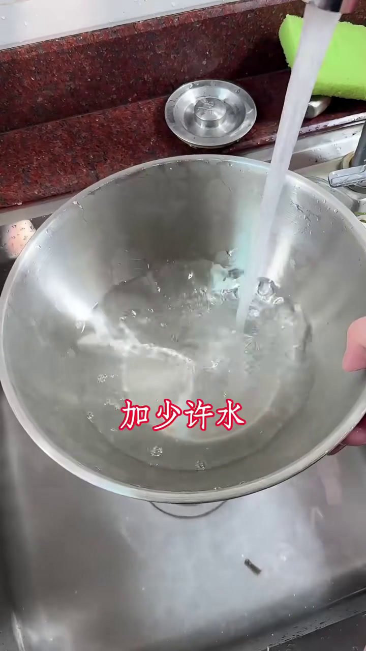 有着凤尾之称的鱼，身型薄如刀，香煎也是不错的做法