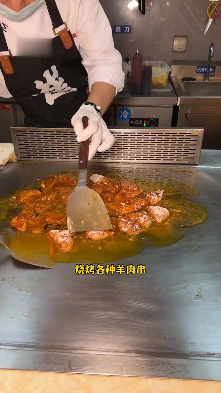 200多吃蒸汽海鲜自助,各种海鲜刺身吃到爽