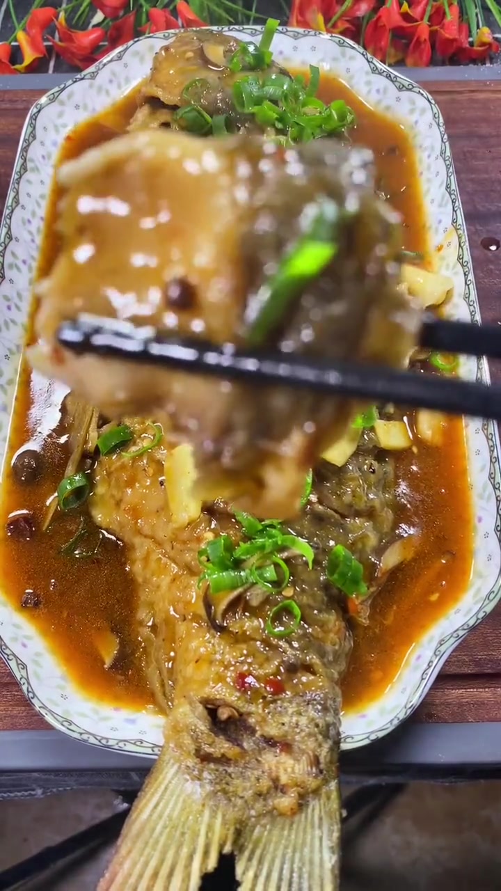 河南头牌“红烧黄河大鲤鱼”过年过节少不了