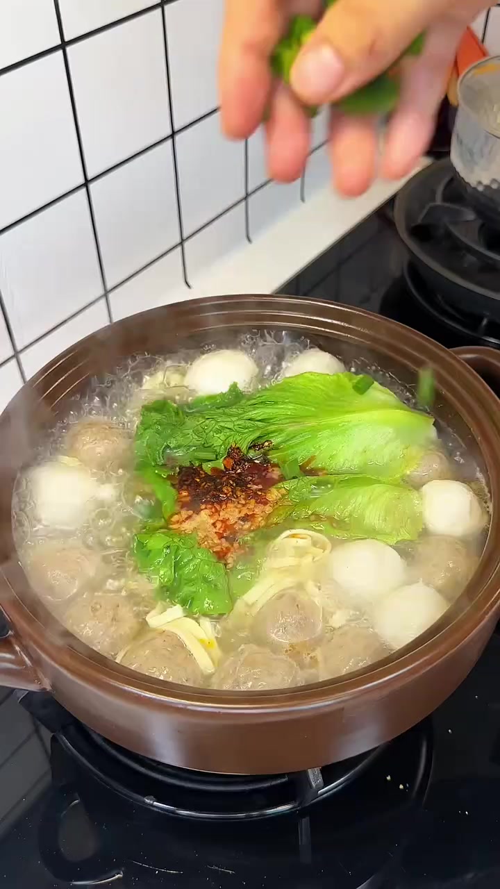 潮汕朋友教我的牛肉丸粉丝汤做法,怎么可以这么好吃呢?汤鲜味美,绝了 牛肉丸粉丝汤 潮汕美食
