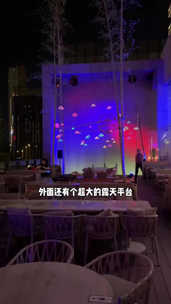 滨湖富茂居然还藏着家西班牙海鲜烧烤！看了眼团购就来了