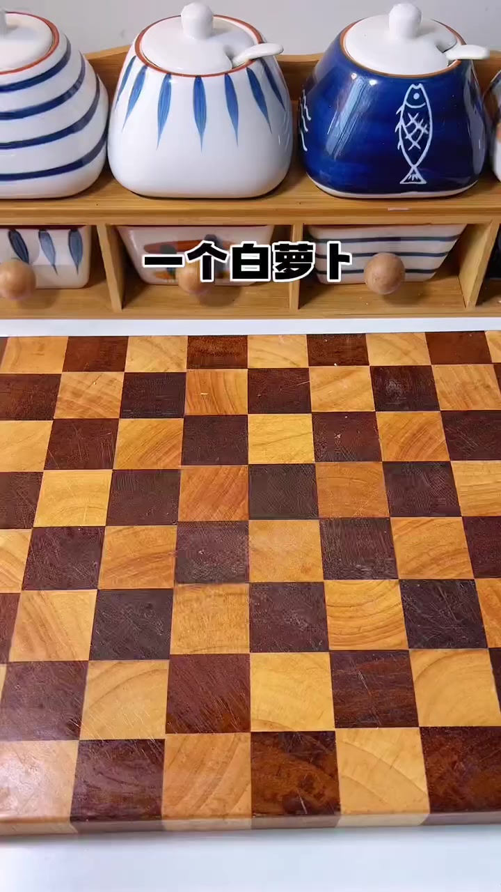 可以多喝这个白萝卜汤，汤鲜味美，营养美味，关键做法还简单，吃多也没负担！