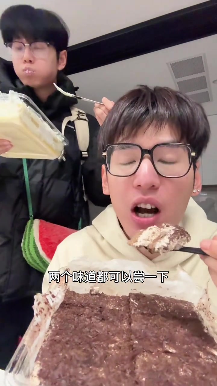 黑森林蛋糕，来看看