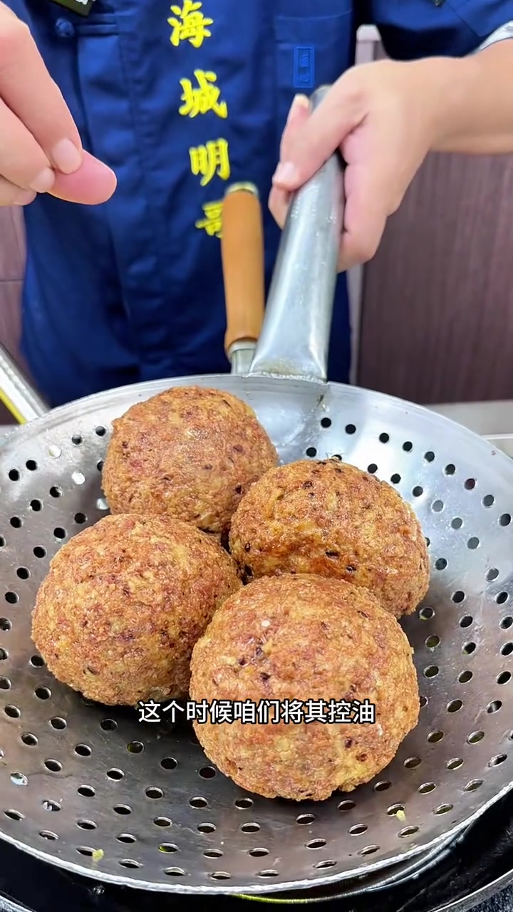 红烧狮子头这样做真的太好吃啦