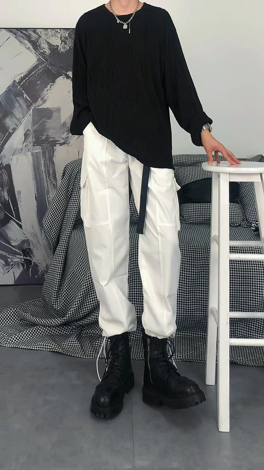 马丁靴穿搭多种多样,裤子一定要选对 马丁靴 秋季搭配 男生穿