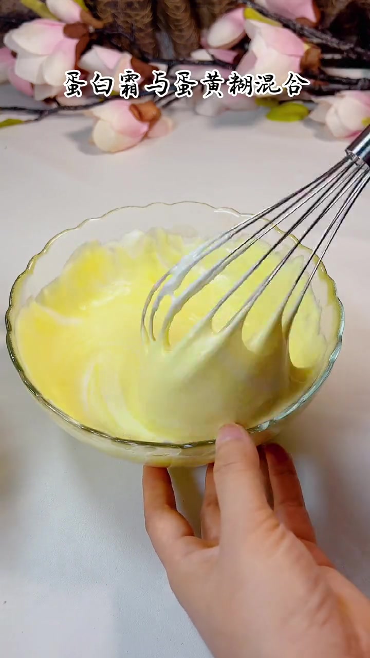 柔软细腻的柯基臀古早蛋糕，颜值控的您一定要试试