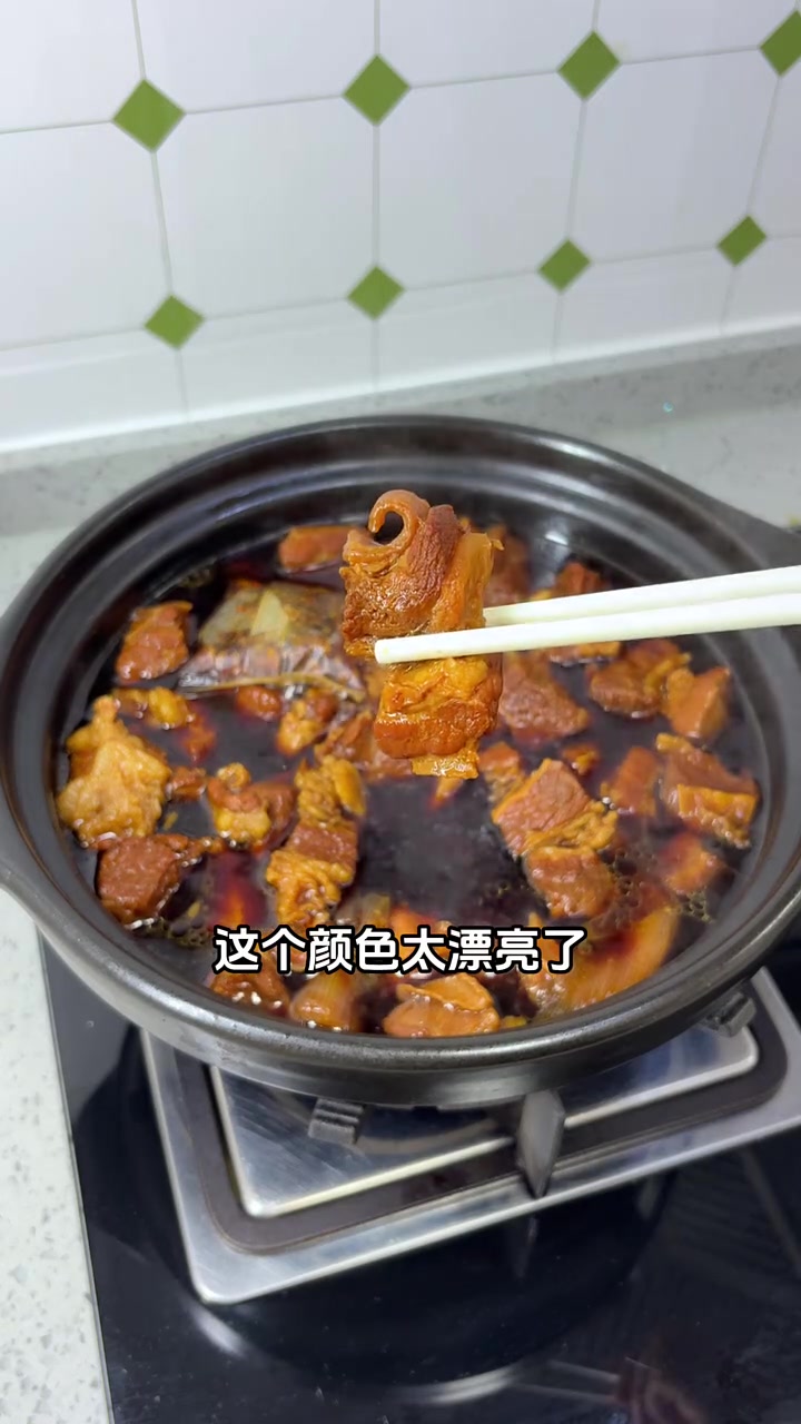 给司机师傅小学生做早餐|白菜锅贴、厚蛋烧、懒人版红烧牛肉面