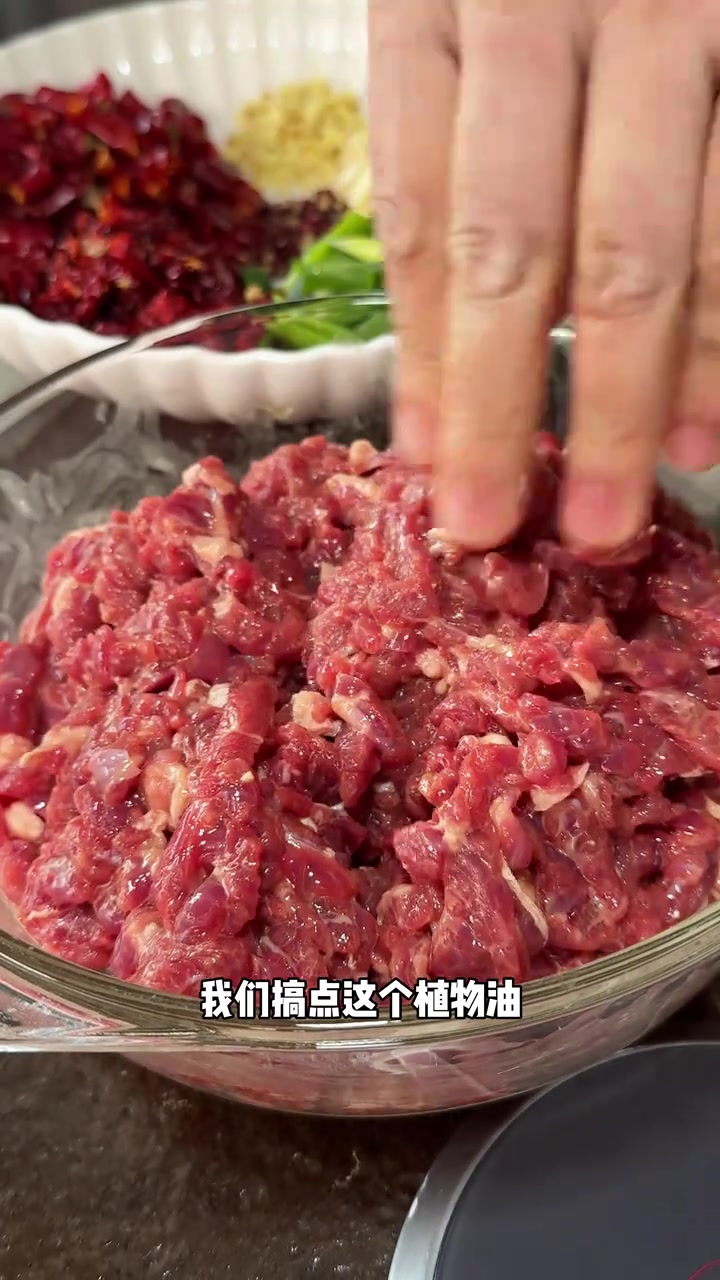 青菜炒牛肉，这个菜实在太下饭了！