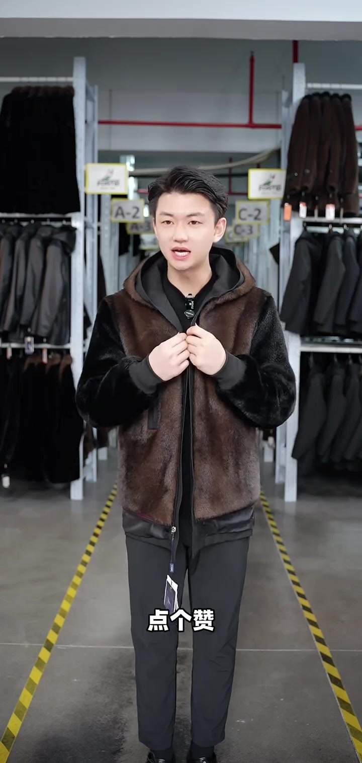 紫金本色貂绒派克服,冬季保暖显贵必备!正品保障,轻松穿出高级感!