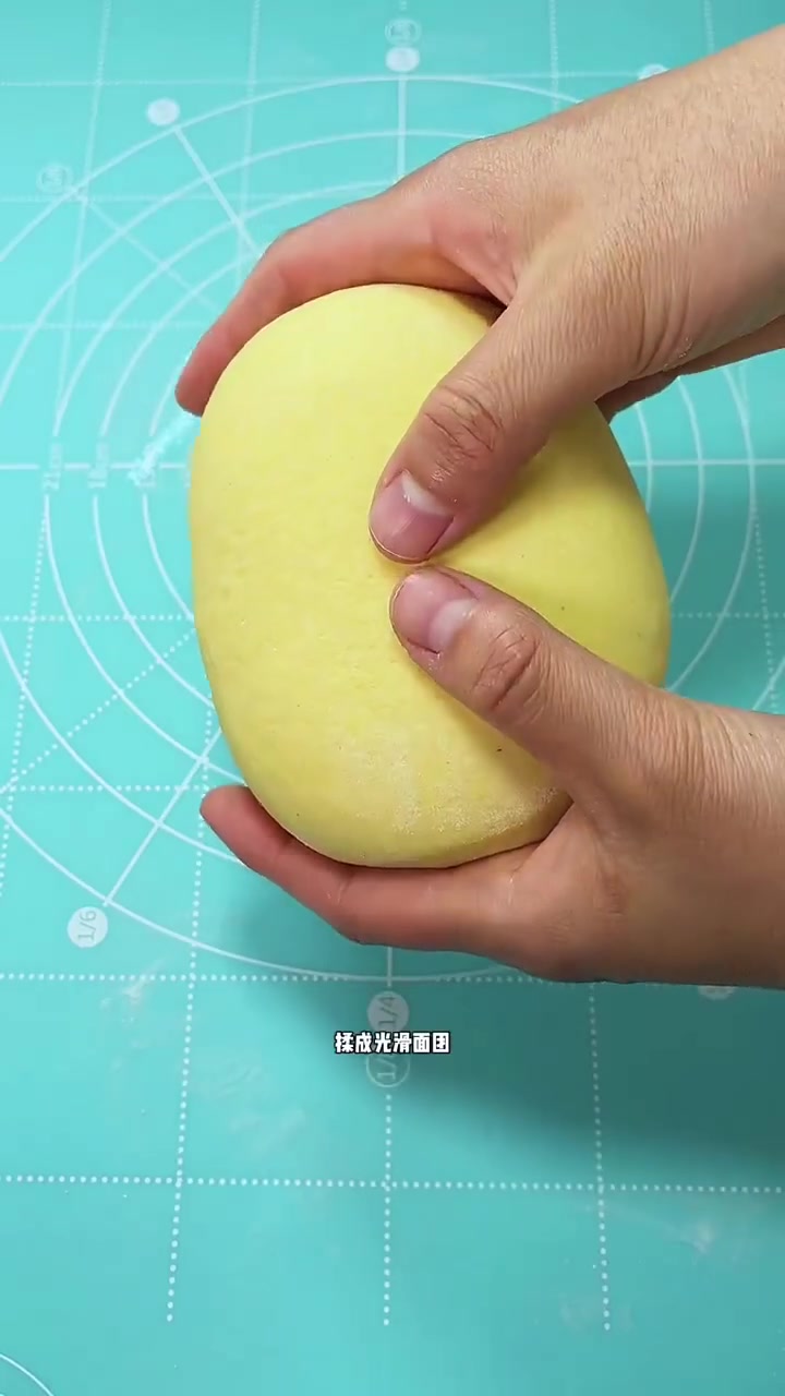 低卡好吃全家爱！玉米面大发糕做法来啦！