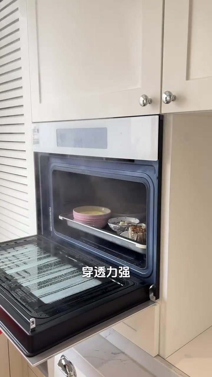 一台顶N台的微蒸烤一体机