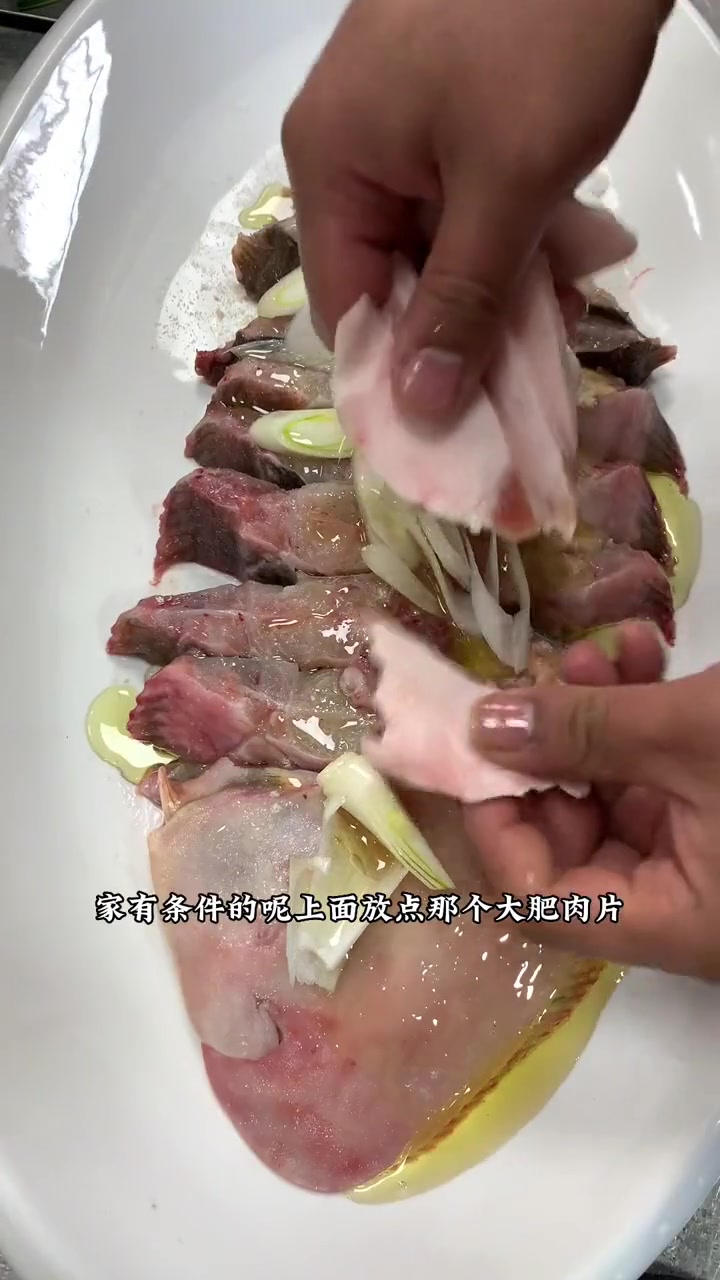 等到今年年夜饭之油泼鳎米鱼，油泼鱼