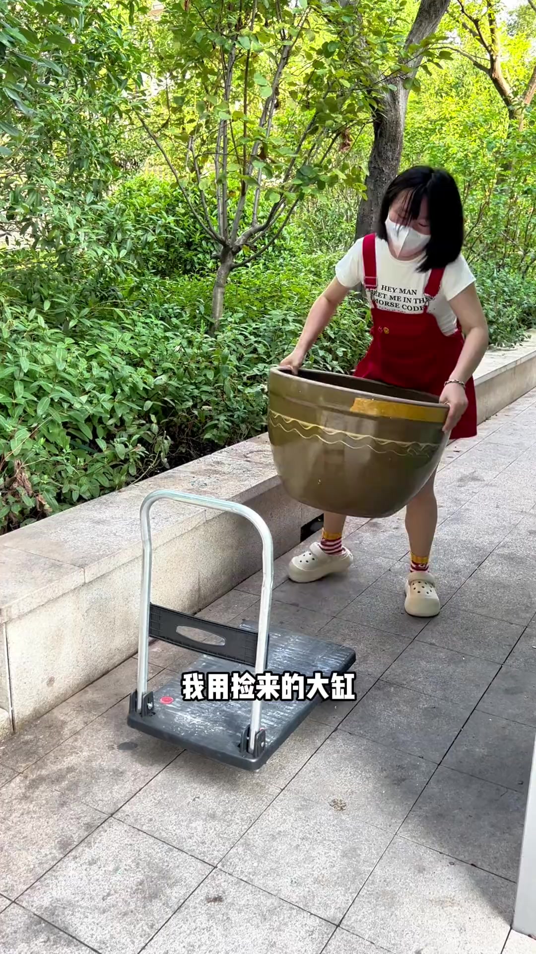 绝美古法鱼缸造景打造中式阳台！看着鱼儿自由自在真的太治愈了！