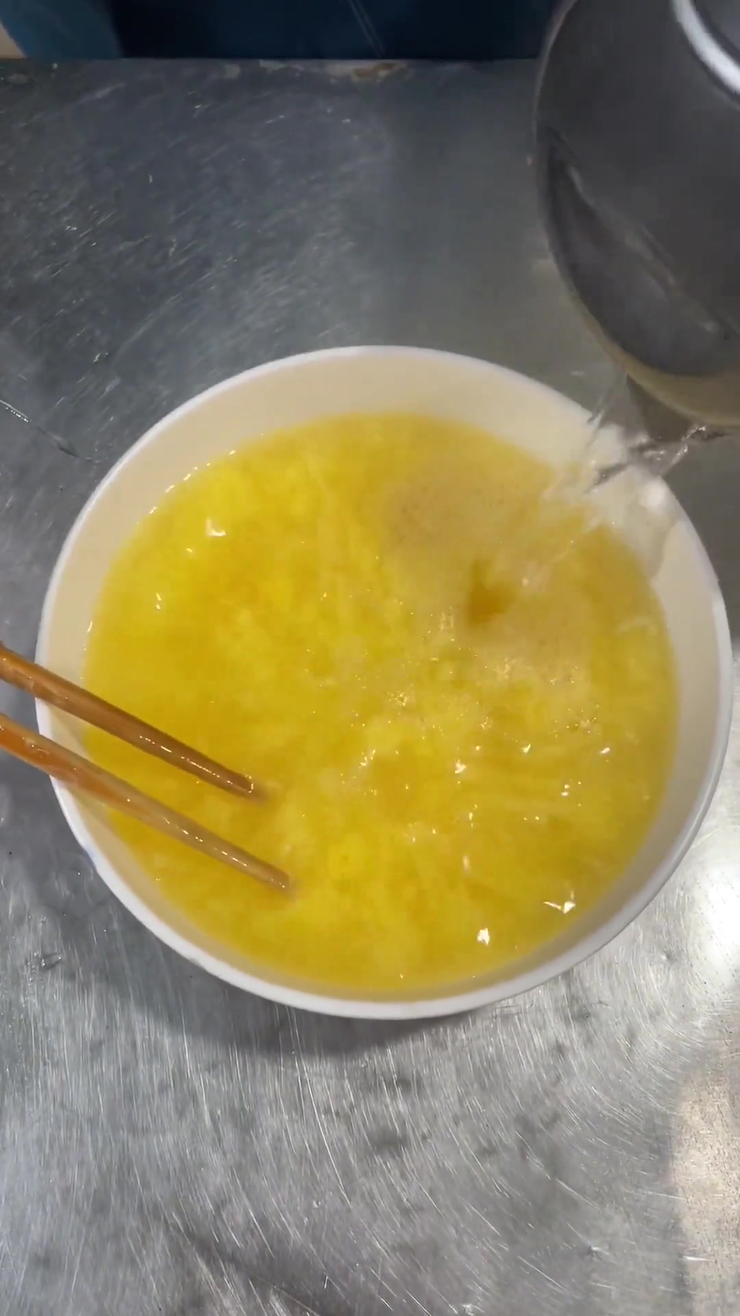 鸡蛋茶会保佑河南的每一位孩子！喝茶就喝鸡蛋茶，简单易懂