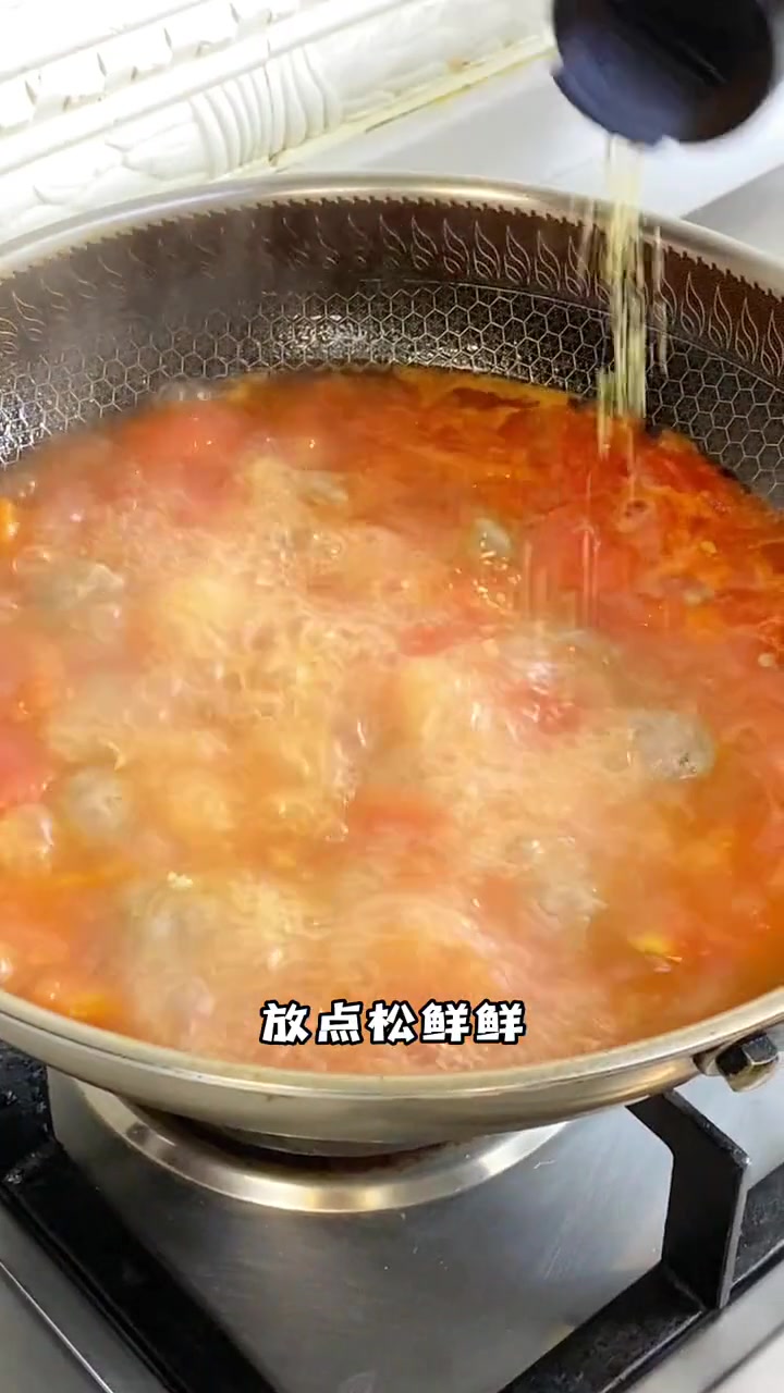 天冷了，来一碗牛肉丸番茄蛋汤吧