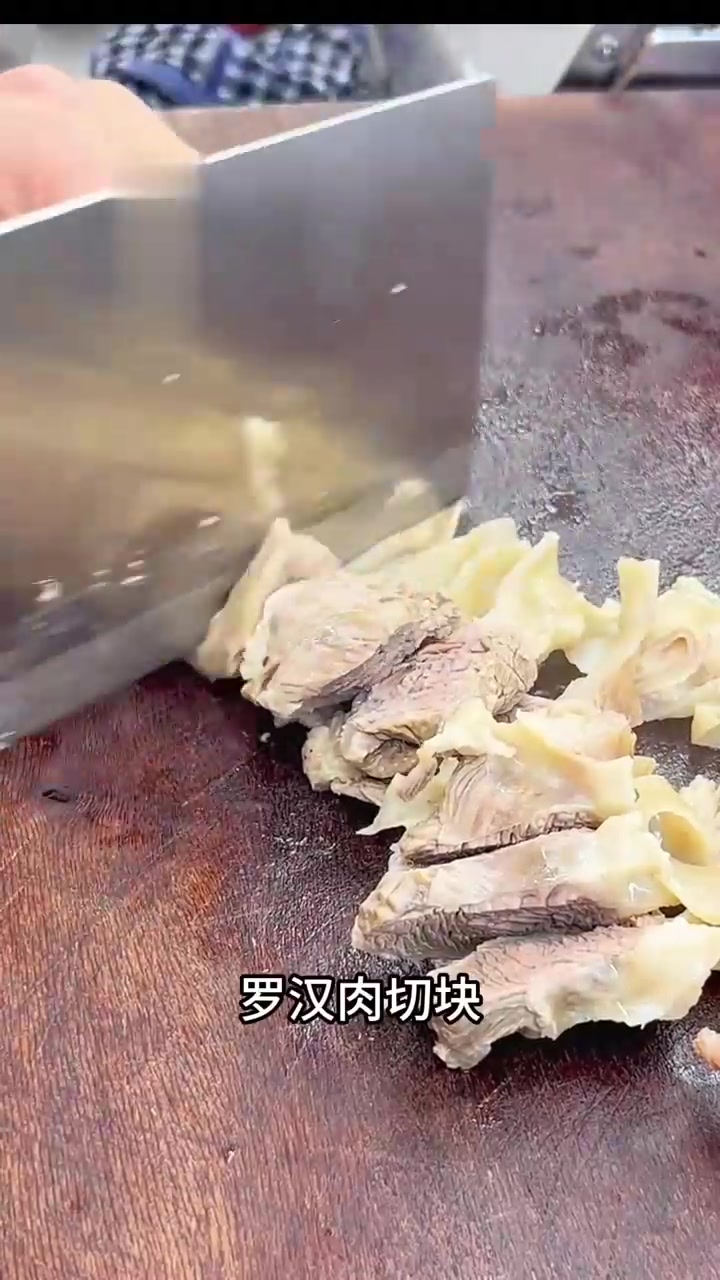 干贝萝卜煲，暖胃