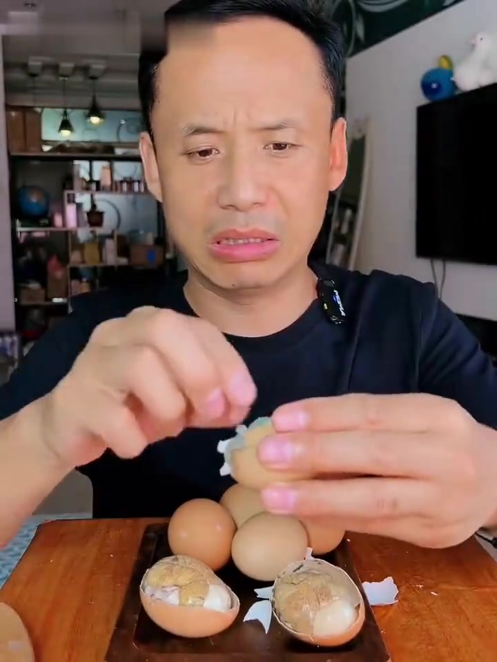 食物链顶端的男人，北方科莫多，挑战*山东臭鸡蛋