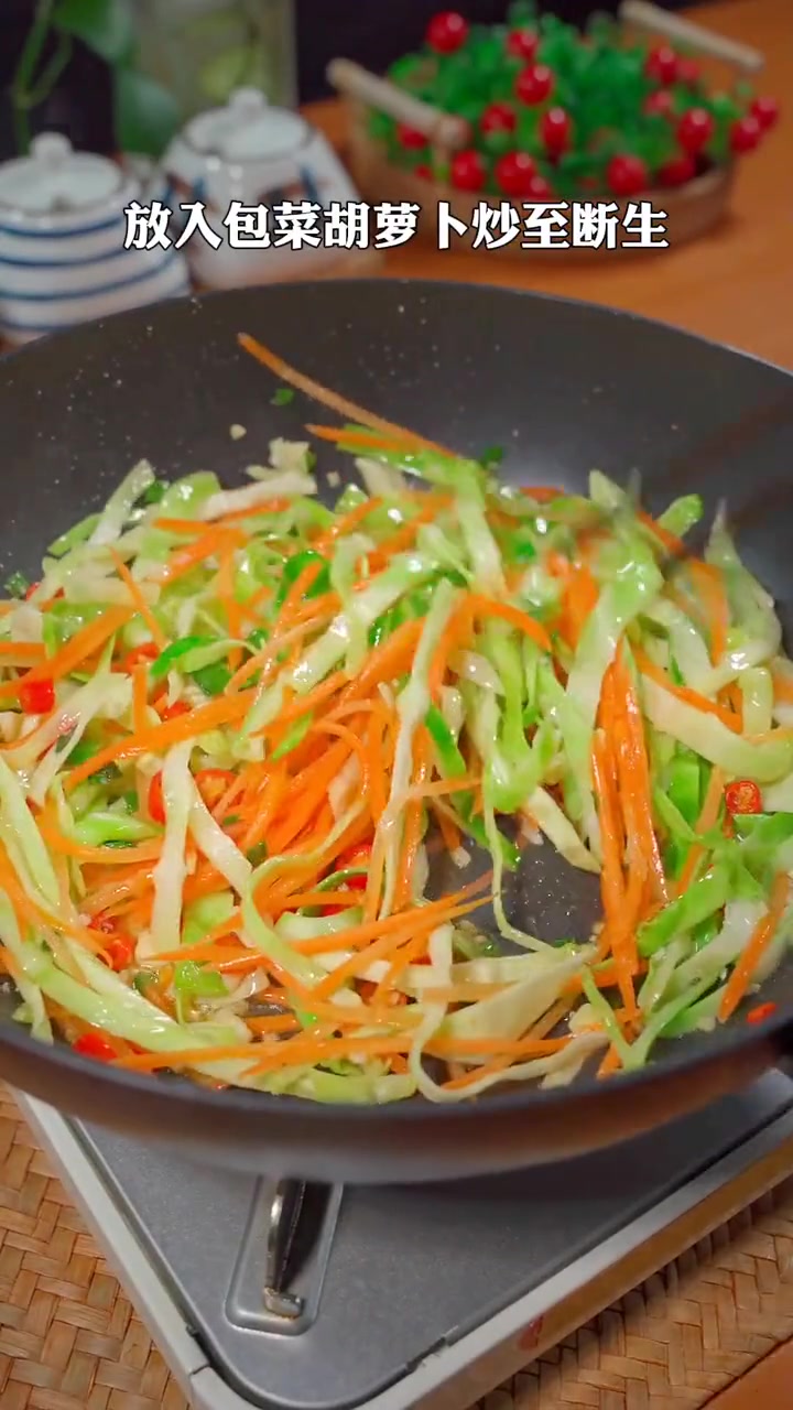 炒米粉，炒米粉的家常版做法，学会了快给家人安排起来