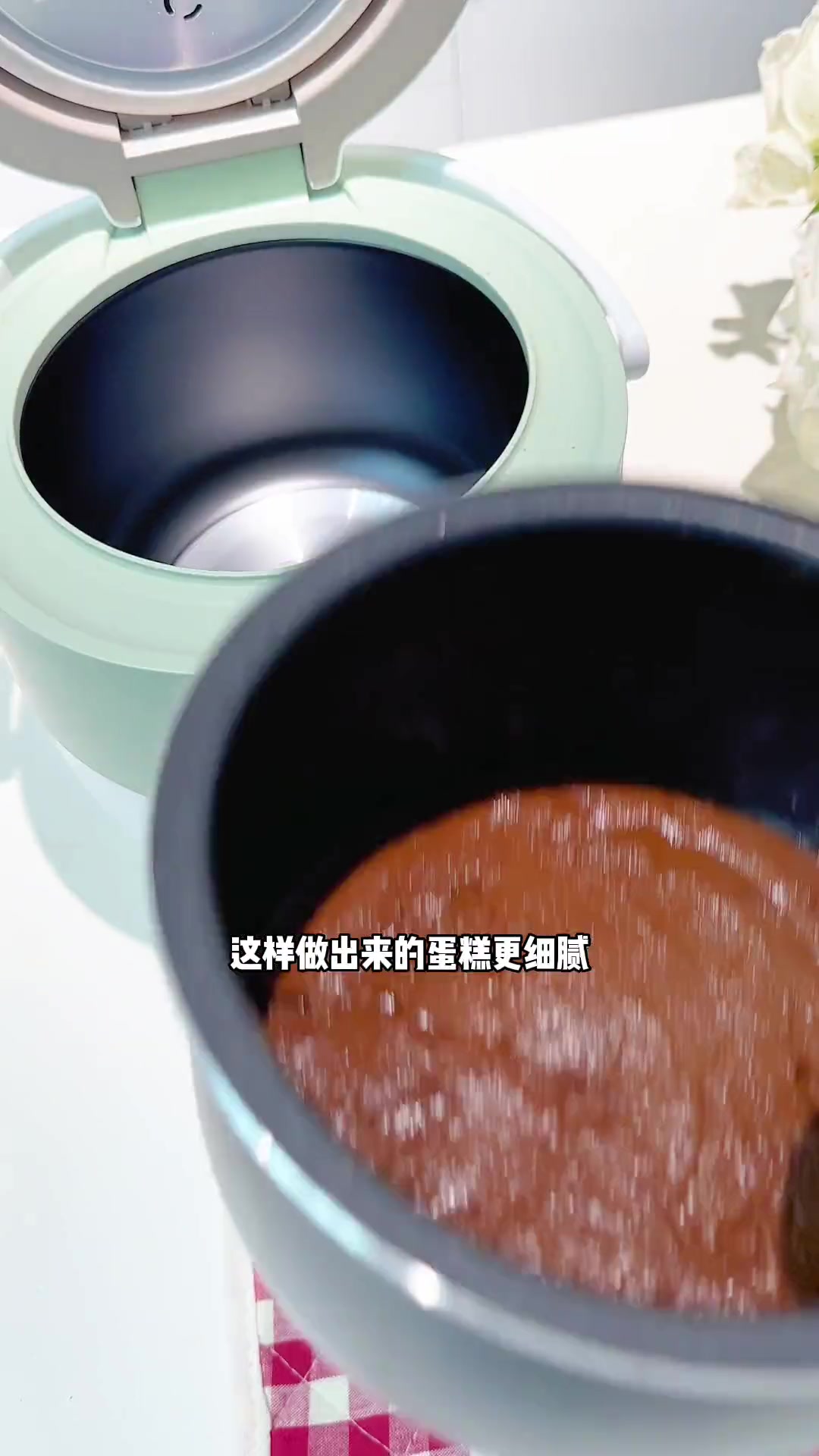 零失败,迷你电饭煲可操作的低脂魔芋蛋糕来了