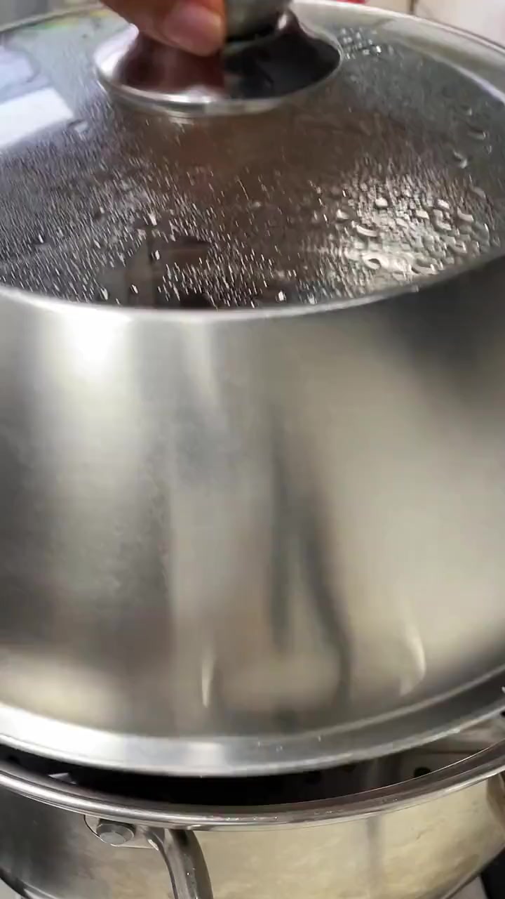 做了一大盘粉蒸肉，这样做的粉蒸肉