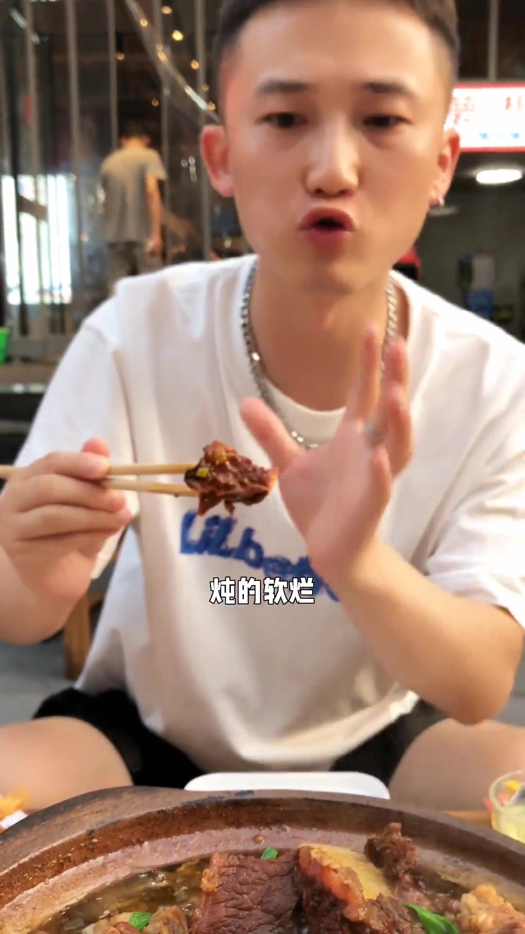 很正宗的广东传统打边炉，喜欢吃肉肉的朋友可以去试试呀