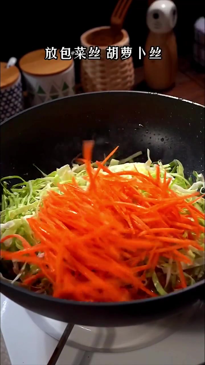 想吃炒米粉在家自己做，简单干净又美味！