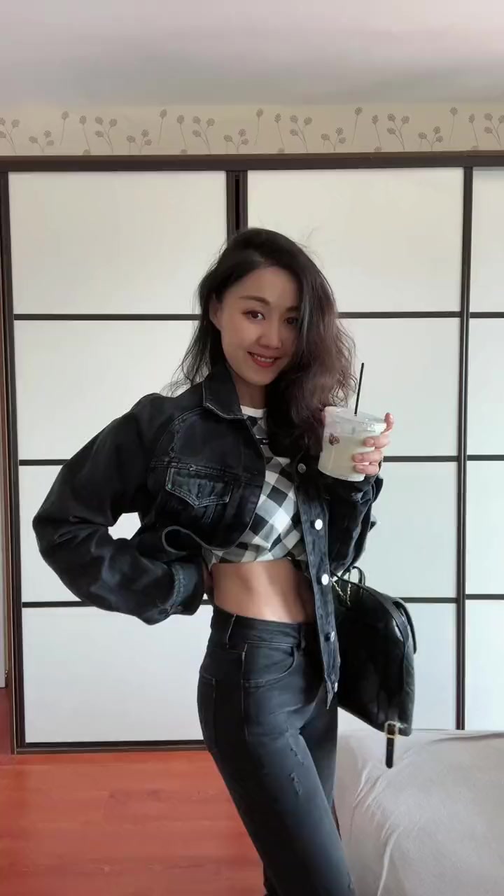 再自律也馋奶茶，三分钟调一杯轻卡版带出门喝