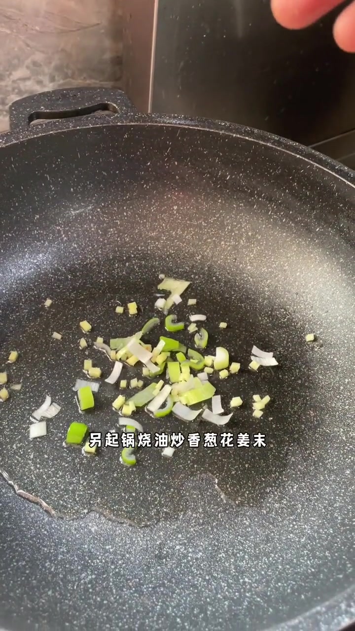 疙瘩汤怎么做？大虾疙瘩汤，海鲜疙瘩汤