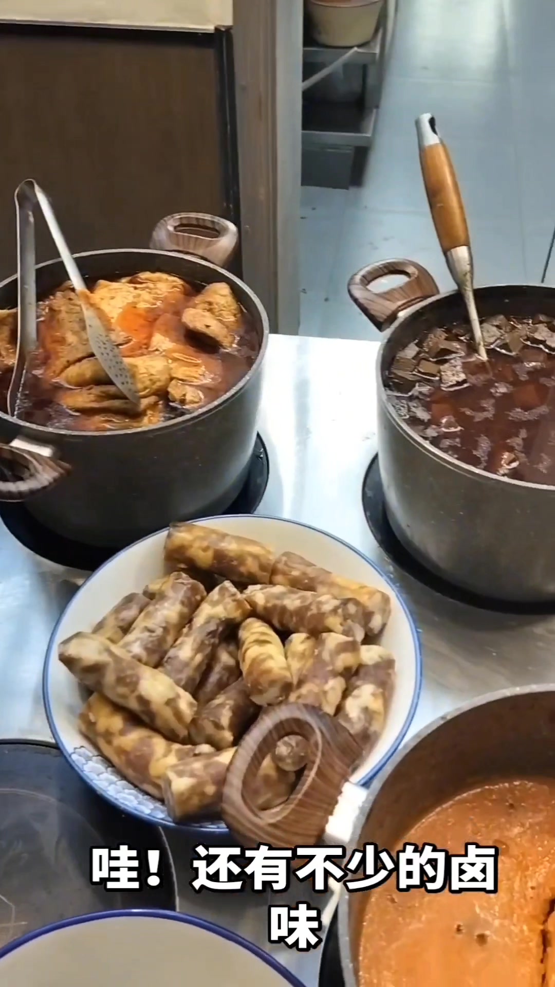 合肥开26年“邓奶奶牛肉汤”，一碗才14元，当地人都是从小吃到大