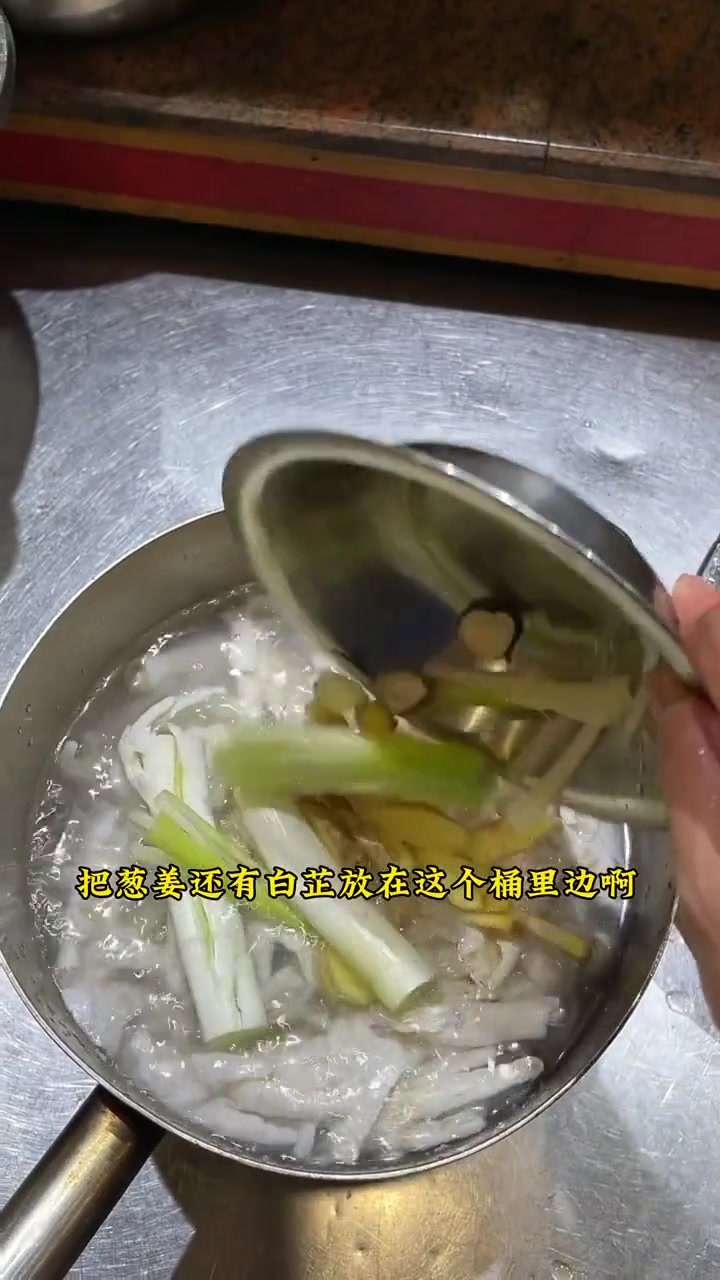 柠檬凤爪全教程，夏季很火的菜品