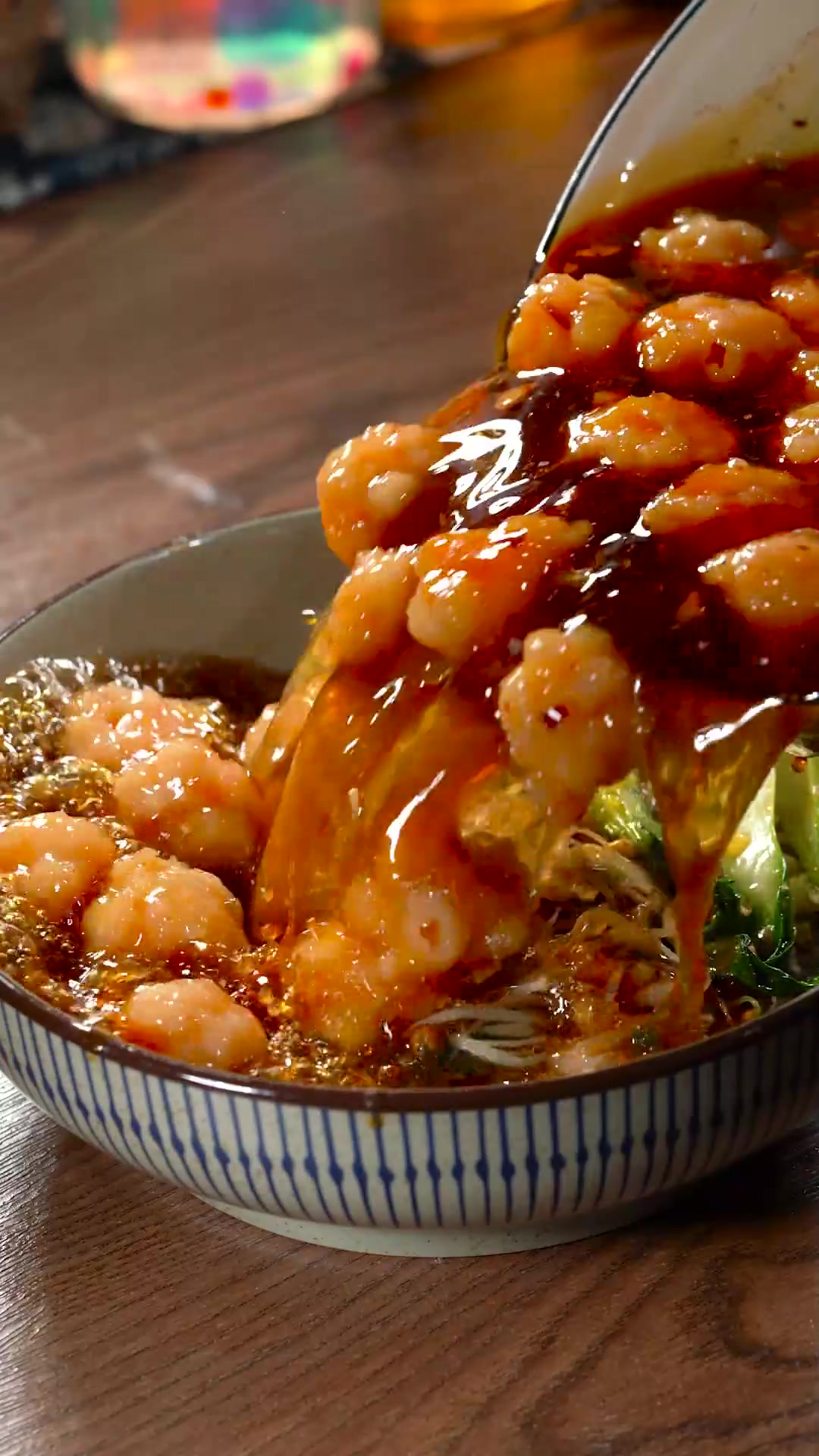 家里来客人做水煮虾滑，都会夸你是大厨！