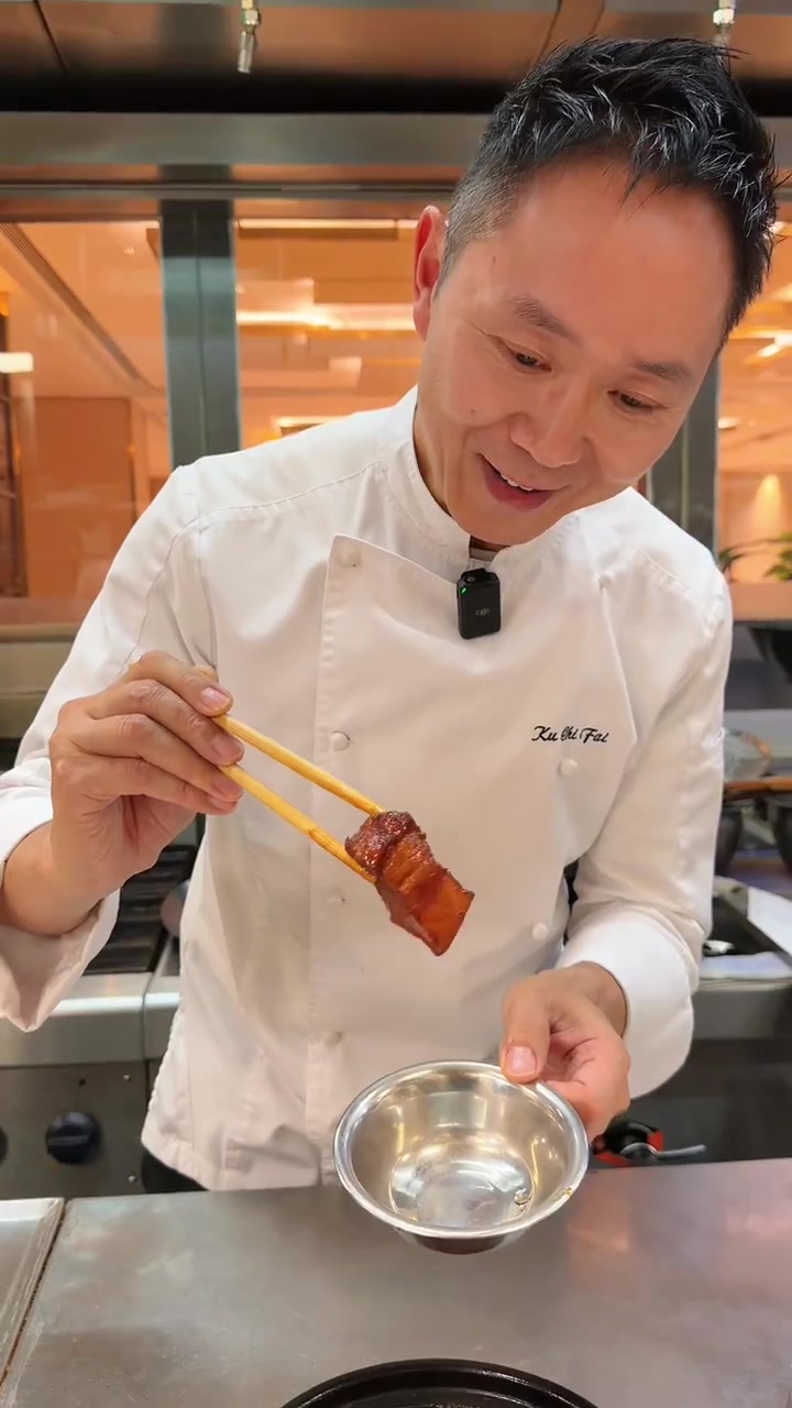 粤菜厨师古志辉分享当家菜“鲍鱼红烧肉”