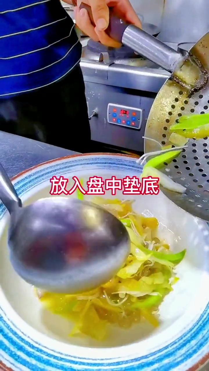 又到吃皮皮虾的季节，像我这样做，汤汁鲜美浓郁