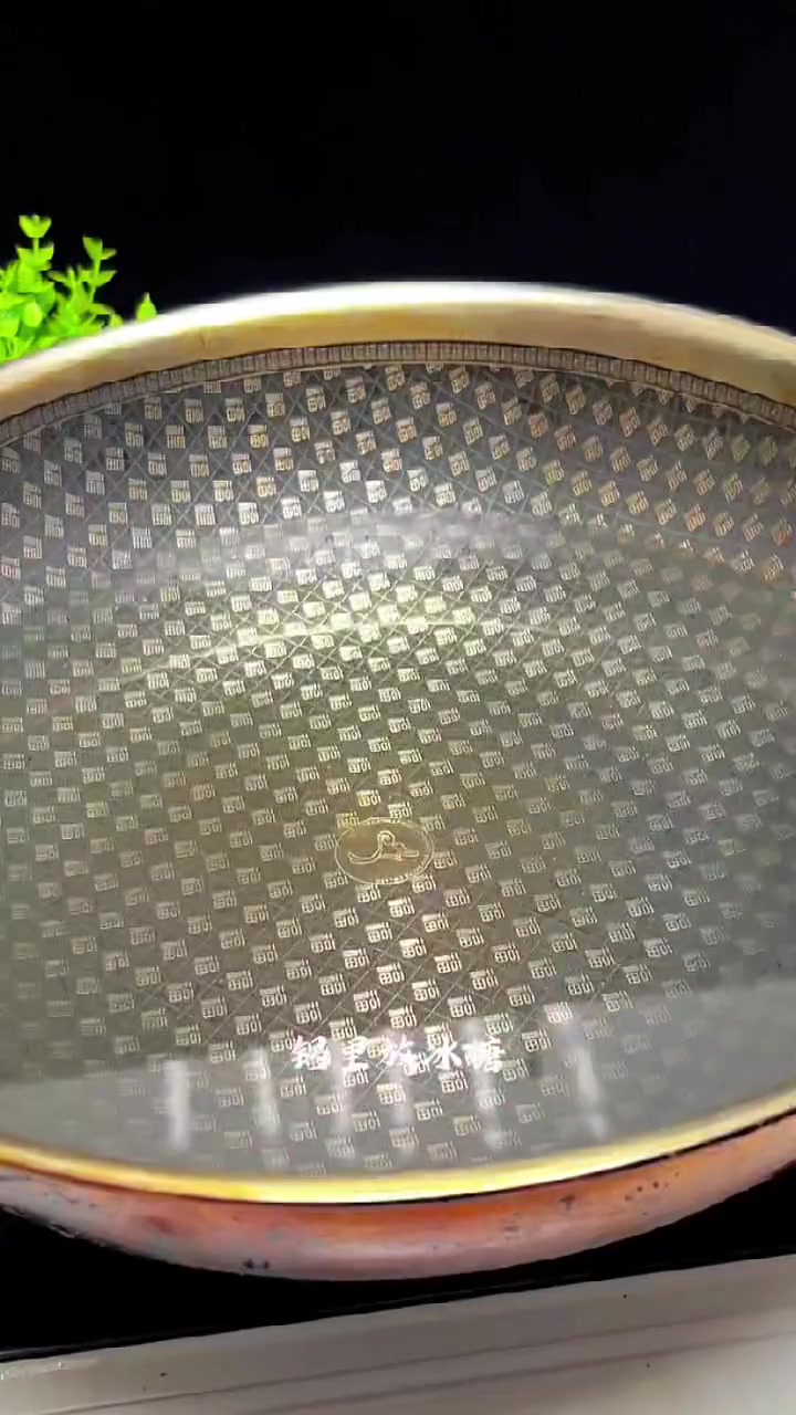 杨梅汤这样做的太好喝了，是我家大人小孩们喜欢喝的，一上桌就喝光了