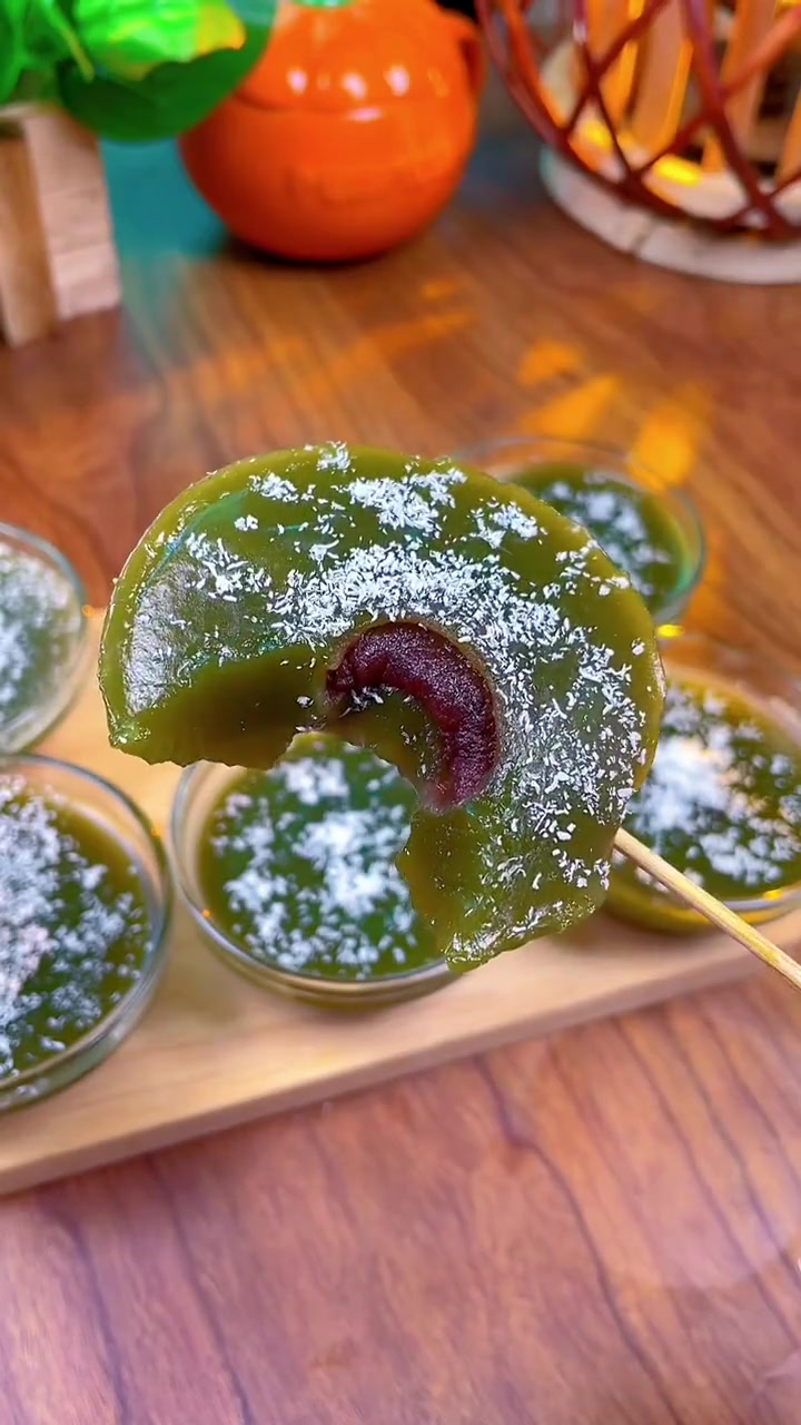 抹茶控一定不能错过的抹茶夹心钵仔糕