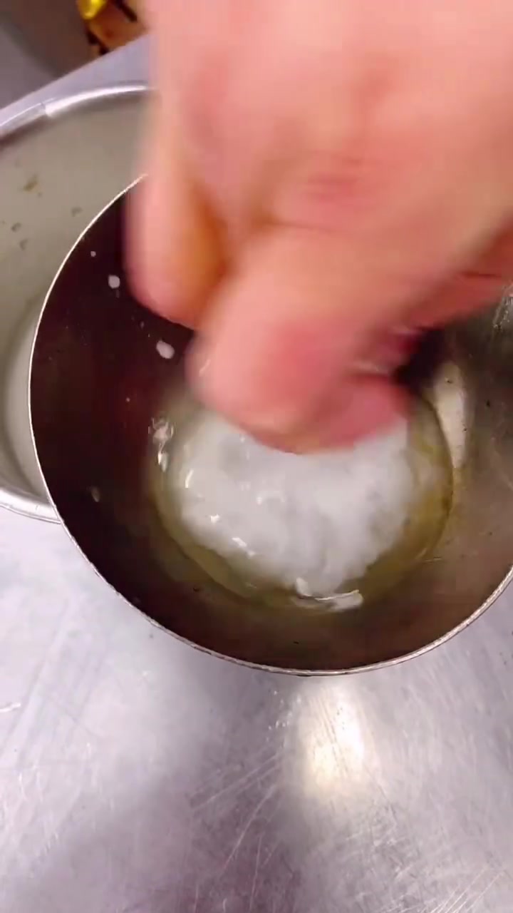 鲍鱼这样做鲜香又脆嫩！